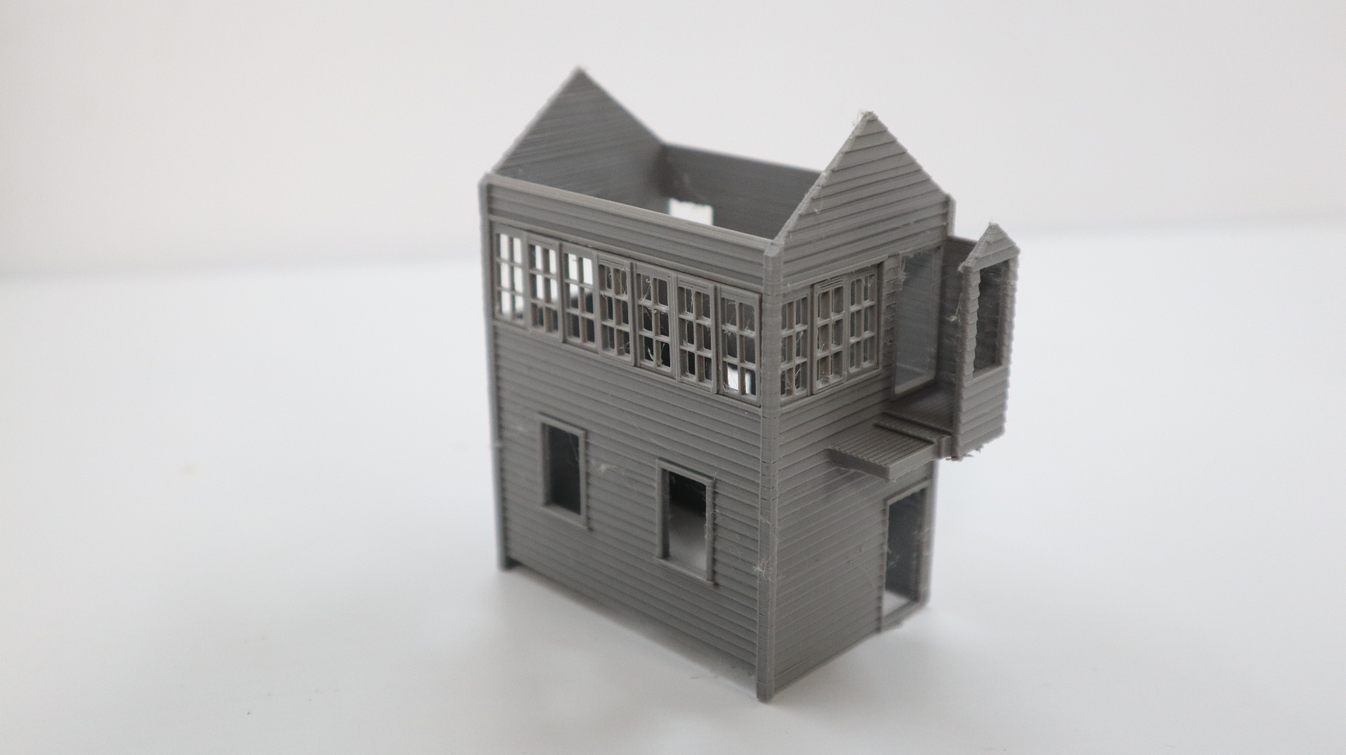 VR Castlemaine B signal box — 3D printed HO scale test print, testing stage